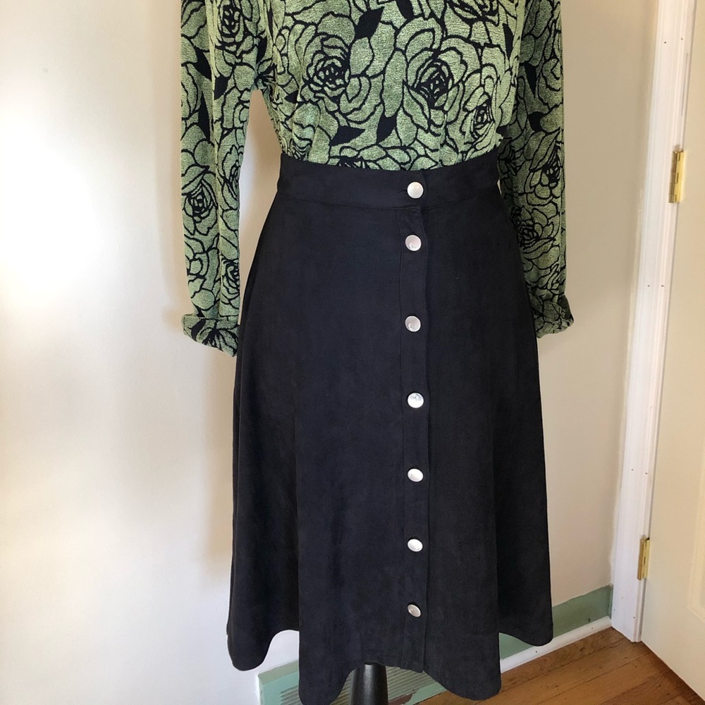 Harmony & Havoc Super Soft Black A-line Skirt